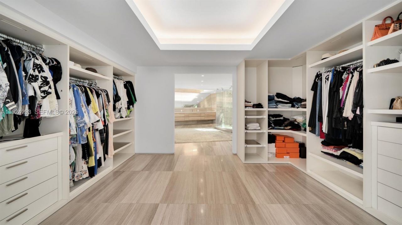 480 Ocean Blvd, Golden Beach, FL 33160 Photo