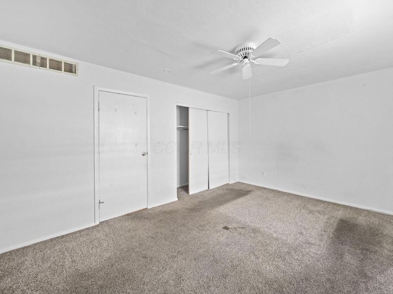 87 Tarryton Court W, Unit 18D, Columbus, OH 43228 Photo 28
