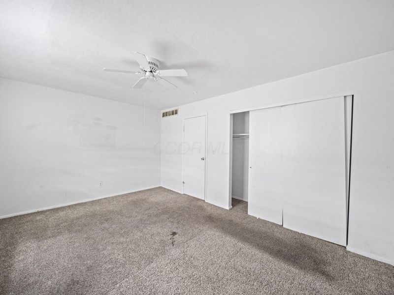 87 Tarryton Court W, Unit 18D, Columbus, OH 43228 Photo 29