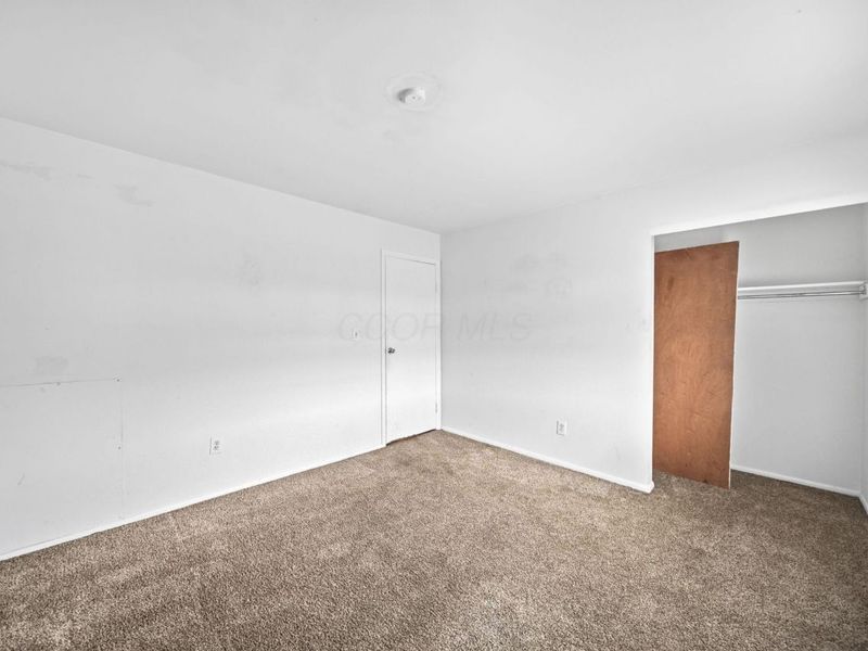 87 Tarryton Court W, Unit 18D, Columbus, OH 43228 Photo 33