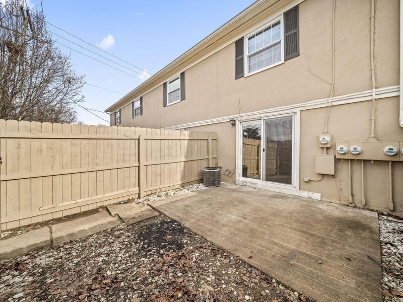 87 Tarryton Court W, Unit 18D, Columbus, OH 43228 Photo 49