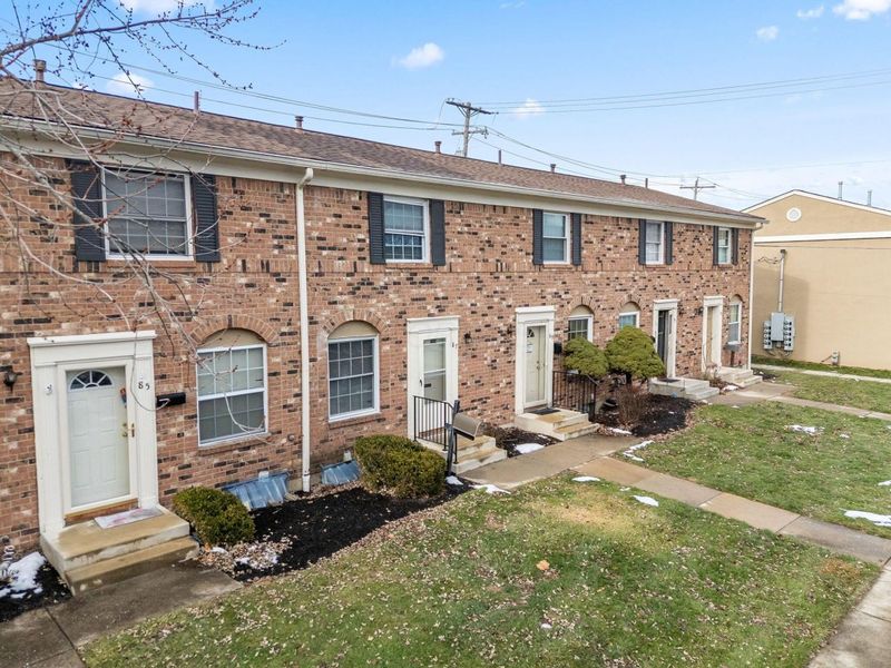 87 Tarryton Court W, Unit 18D, Columbus, OH 43228 Photo 54
