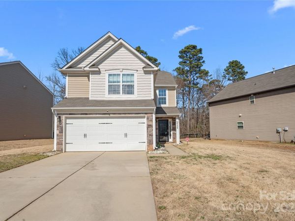 3735 Ernie Drive, Charlotte, NC 28269