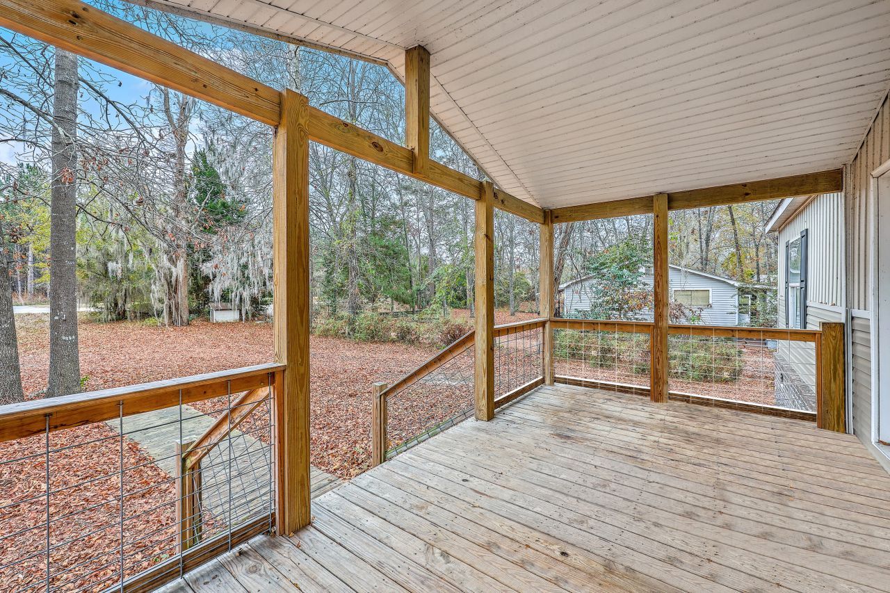 12785 Old Number Six Highway Photo 5