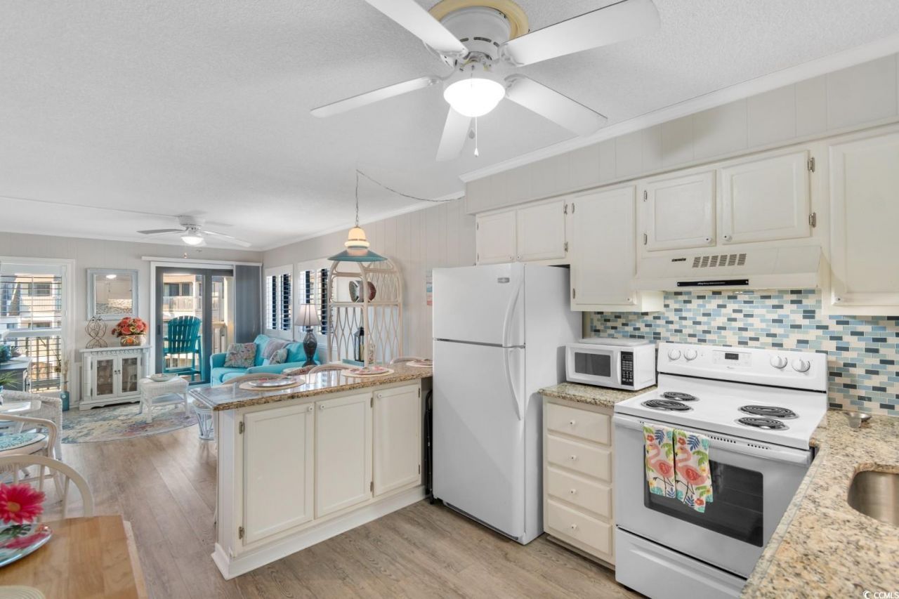 5601 N Ocean Blvd. Photo 7