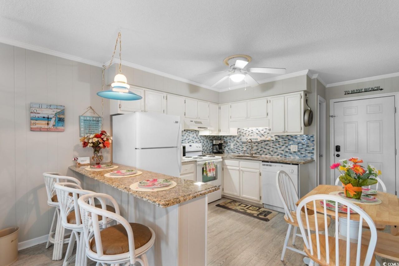 5601 N Ocean Blvd. Photo 8