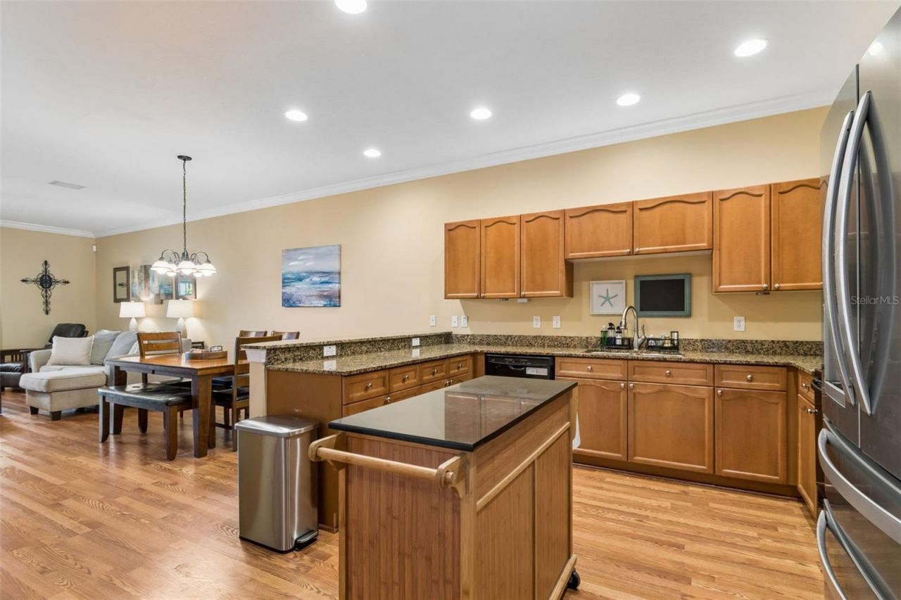 268 Valencia Circle, Saint Petersburg, FL 33716 Photo