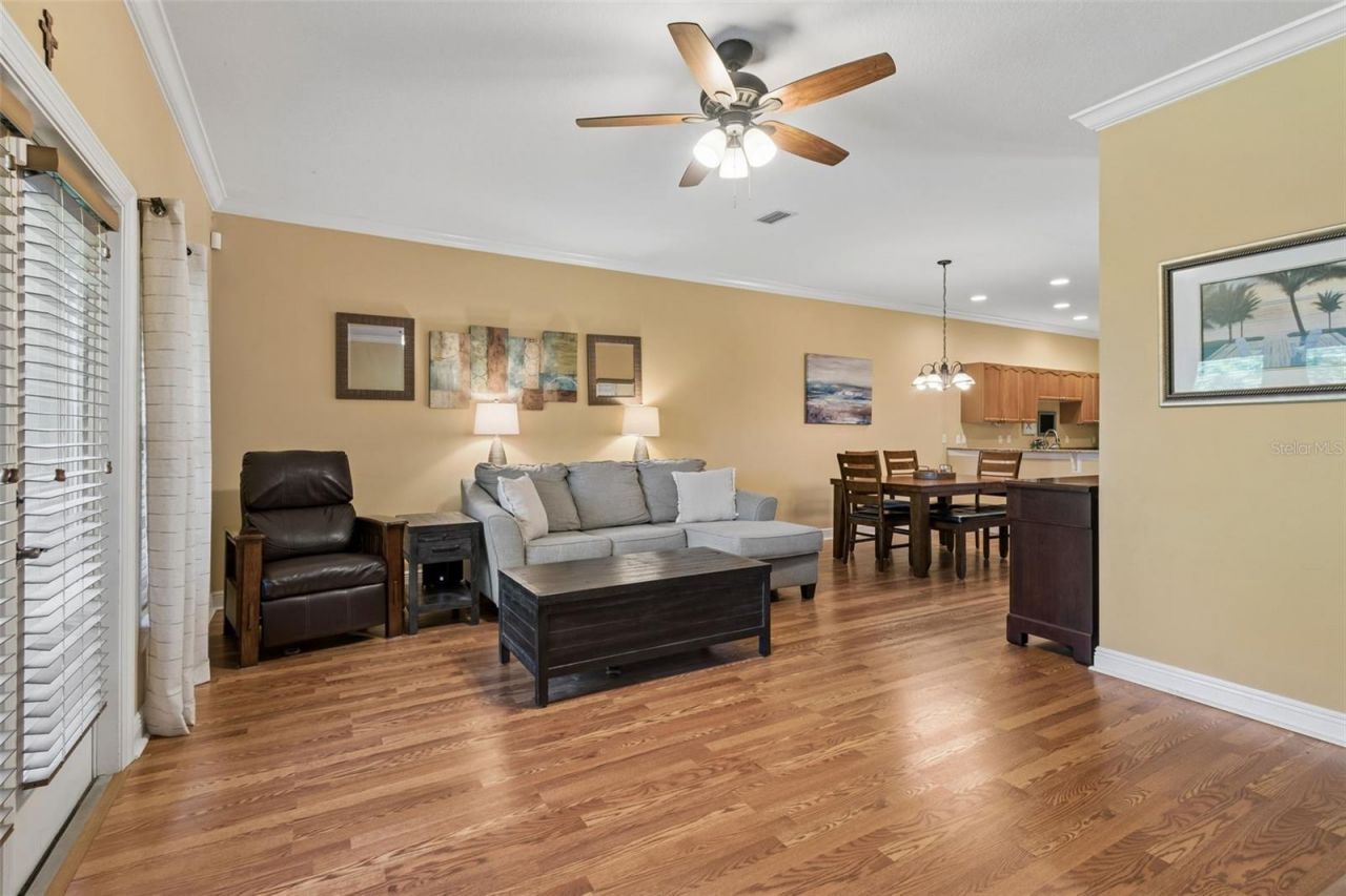 268 Valencia Circle, Saint Petersburg, FL 33716 Photo