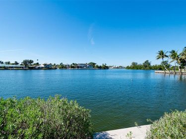 627 CONCORD LANE, HOLMES BEACH, FL 34217