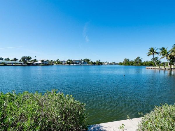 627 CONCORD LANE, HOLMES BEACH, FL 34217