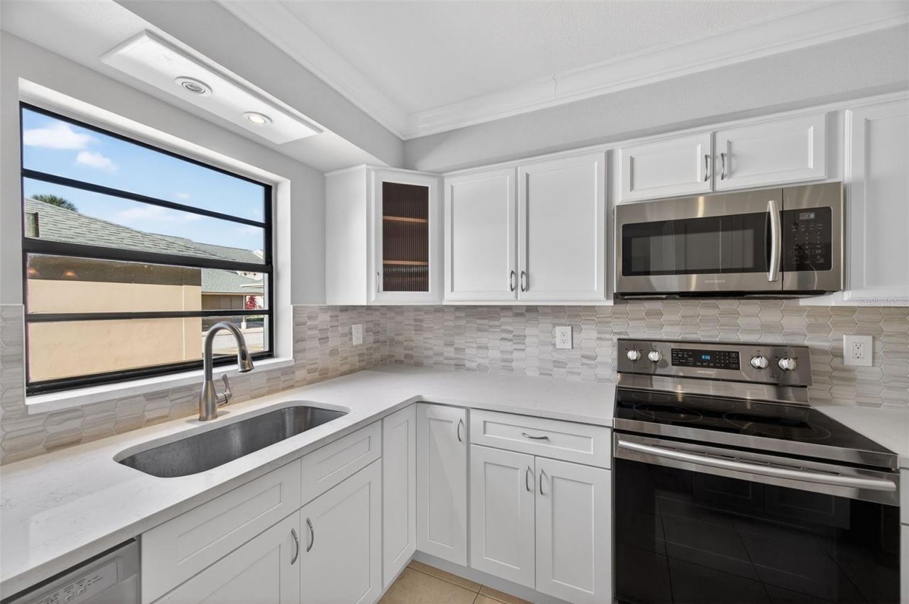 13601 Frigate Court, Unit 106M, Clearwater, FL 33762 Photo