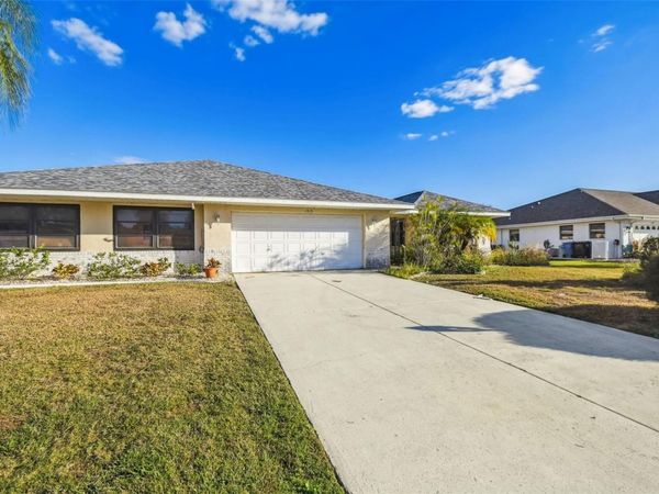 1915 W DEL WEBB BOULEVARD, SUN CITY CENTER, FL 33573