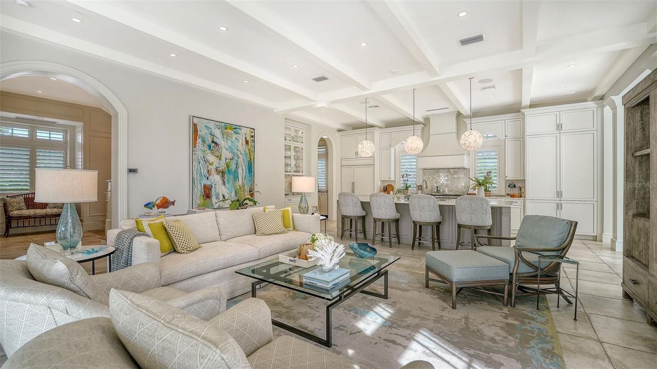 5005 Gulf Of Mexico Drive, Unit 4, Longboat Key, FL 34228 Photo