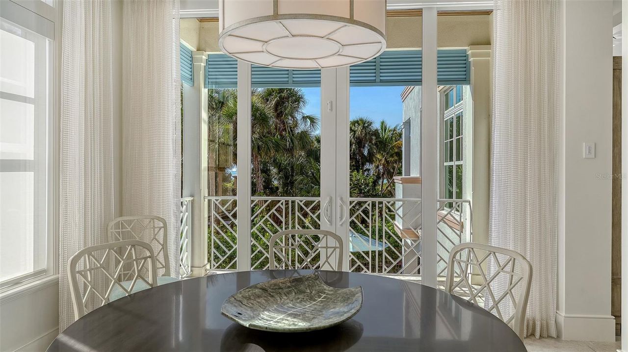 5005 Gulf Of Mexico Drive, Unit 4, Longboat Key, FL 34228 Photo