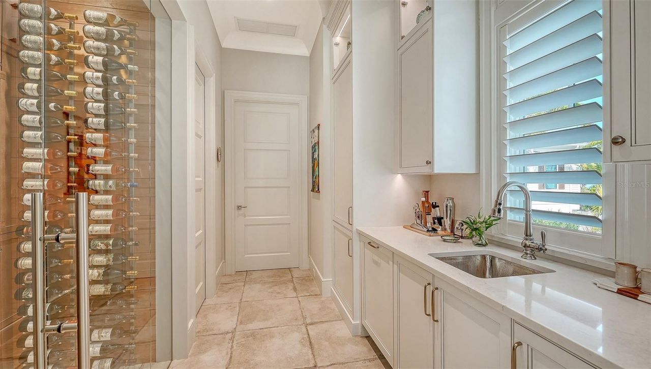 5005 Gulf Of Mexico Drive, Unit 4, Longboat Key, FL 34228 Photo