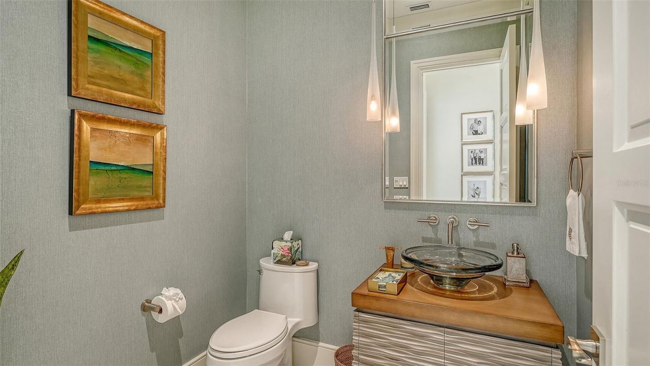 5005 Gulf Of Mexico Drive, Unit 4, Longboat Key, FL 34228 Photo