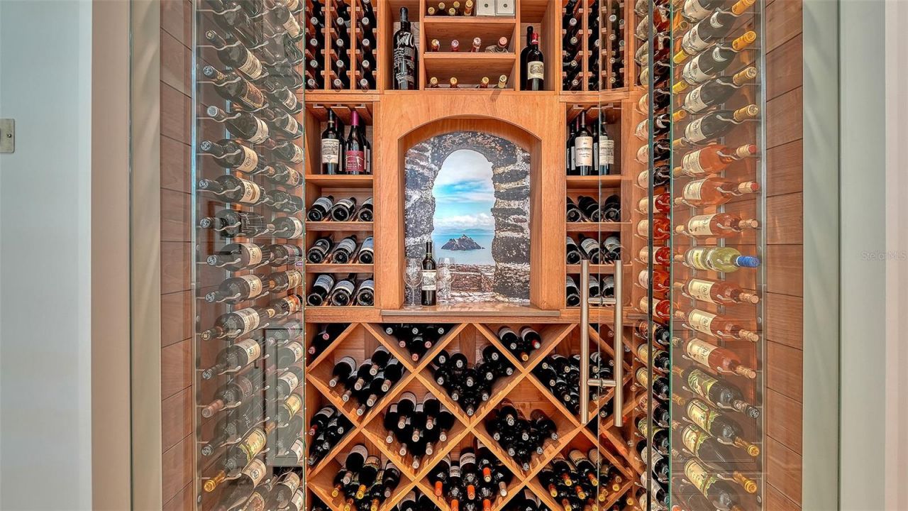 5005 Gulf Of Mexico Drive, Unit 4, Longboat Key, FL 34228 Photo