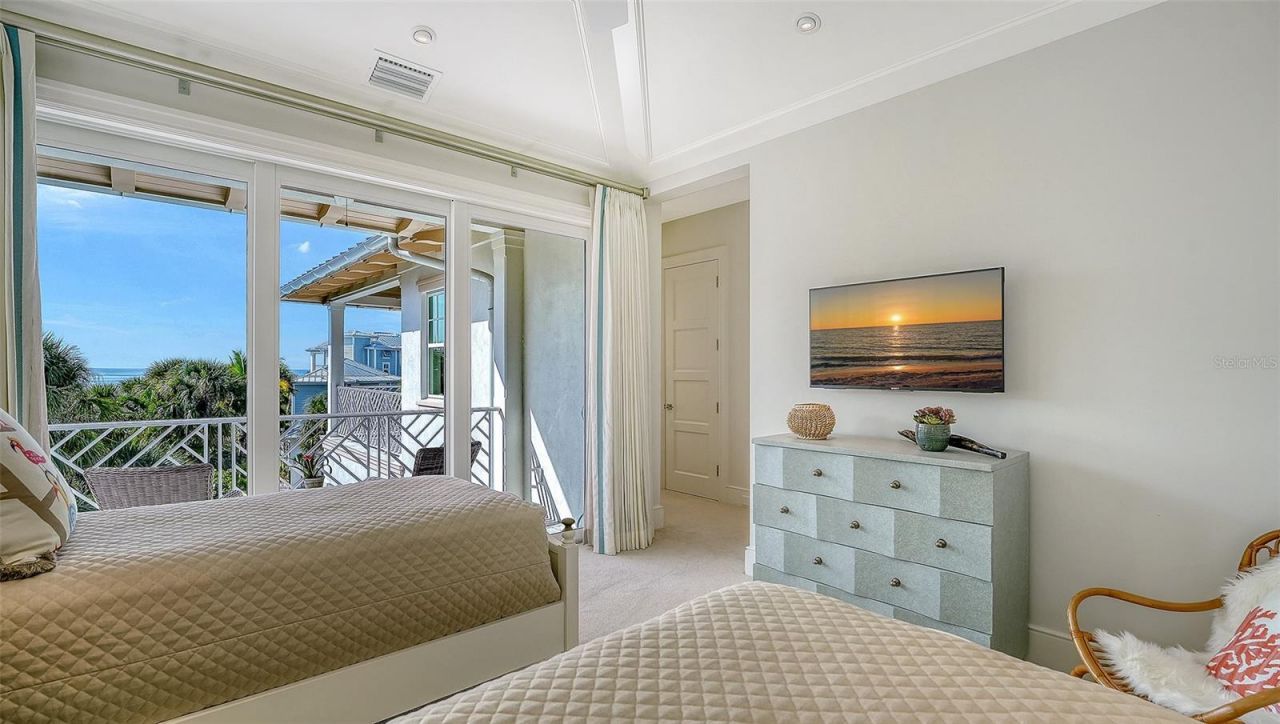 5005 Gulf Of Mexico Drive, Unit 4, Longboat Key, FL 34228 Photo