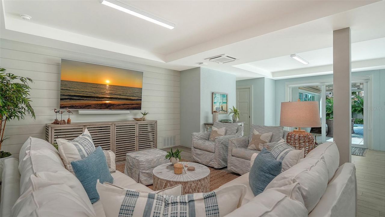 5005 Gulf Of Mexico Drive, Unit 4, Longboat Key, FL 34228 Photo