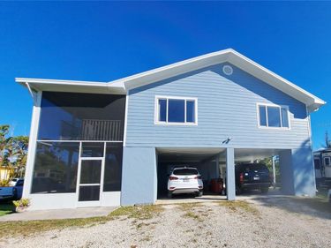 8500 REDWOOD DRIVE, ST JAMES CITY, FL 33956