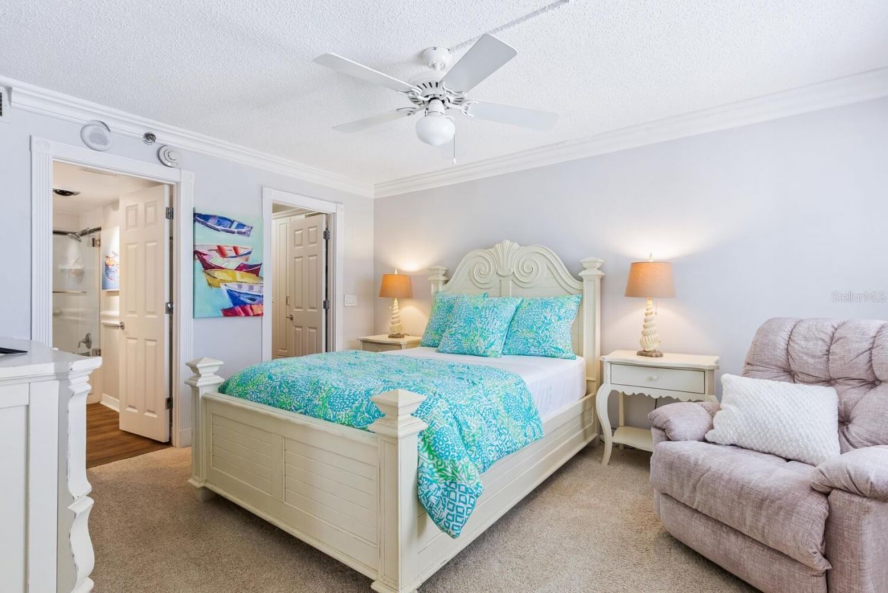 1104 Benjamin Franklin Drive, Unit 515, Sarasota, FL 34236 Photo