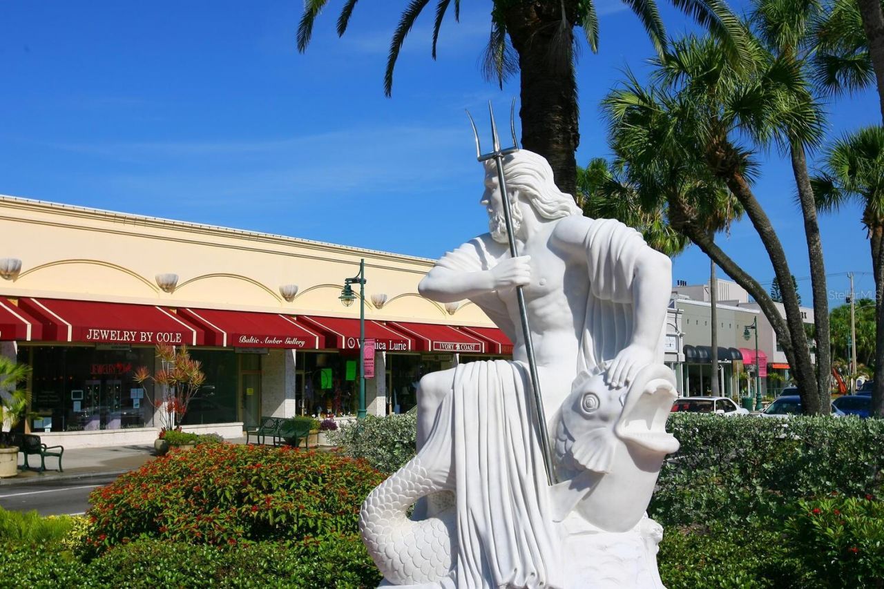 1104 Benjamin Franklin Drive, Unit 515, Sarasota, FL 34236 Photo