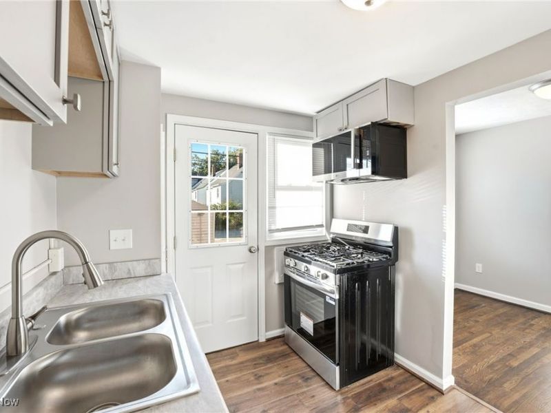 4444 Roadoan Road, Brooklyn, OH 44144 Photo 10