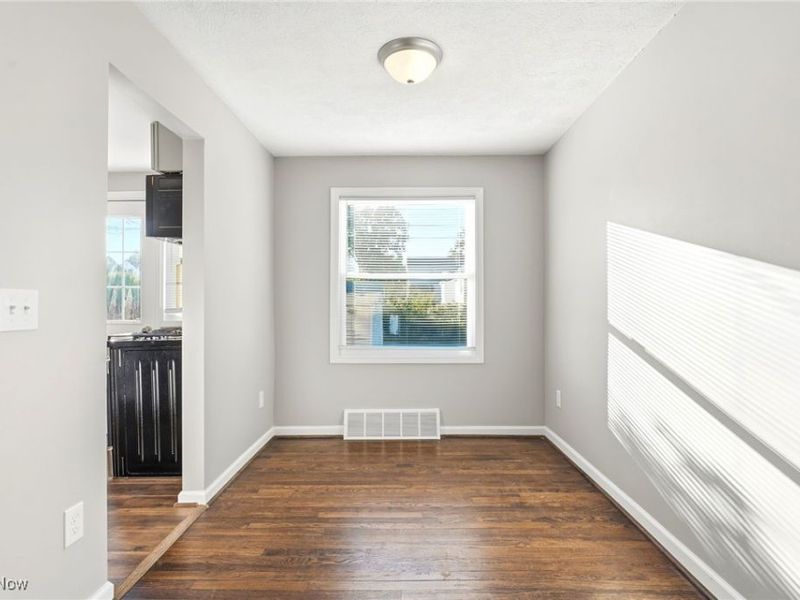 4444 Roadoan Road, Brooklyn, OH 44144 Photo 12