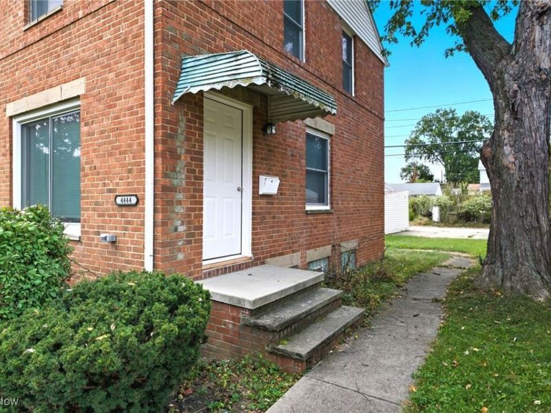 4444 Roadoan Road, Brooklyn, OH 44144 Photo 2