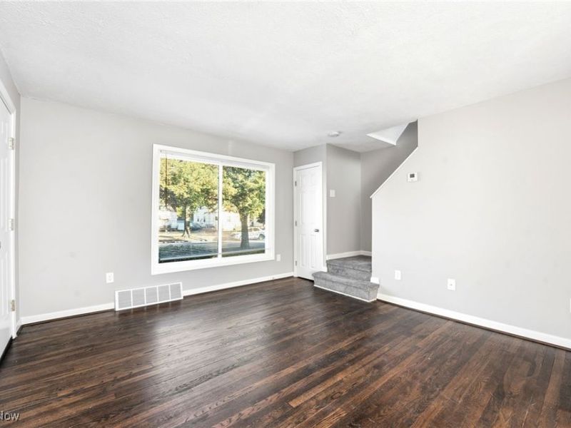 4444 Roadoan Road, Brooklyn, OH 44144 Photo 4