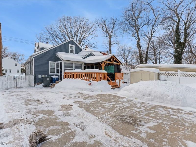 2333 S Taylor Road, Cleveland, OH 44118 Photo 40