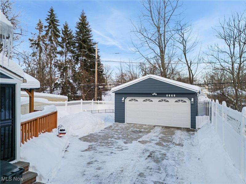 2333 S Taylor Road, Cleveland, OH 44118 Photo 43