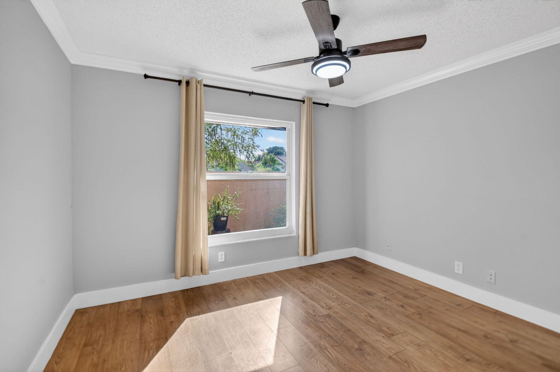 1290 NW 21st Terrace, Delray Beach, FL 33445 Photo