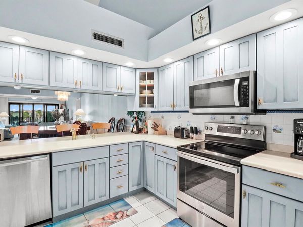 901 Seafarer Circle, Unit 503, Jupiter, FL 33477