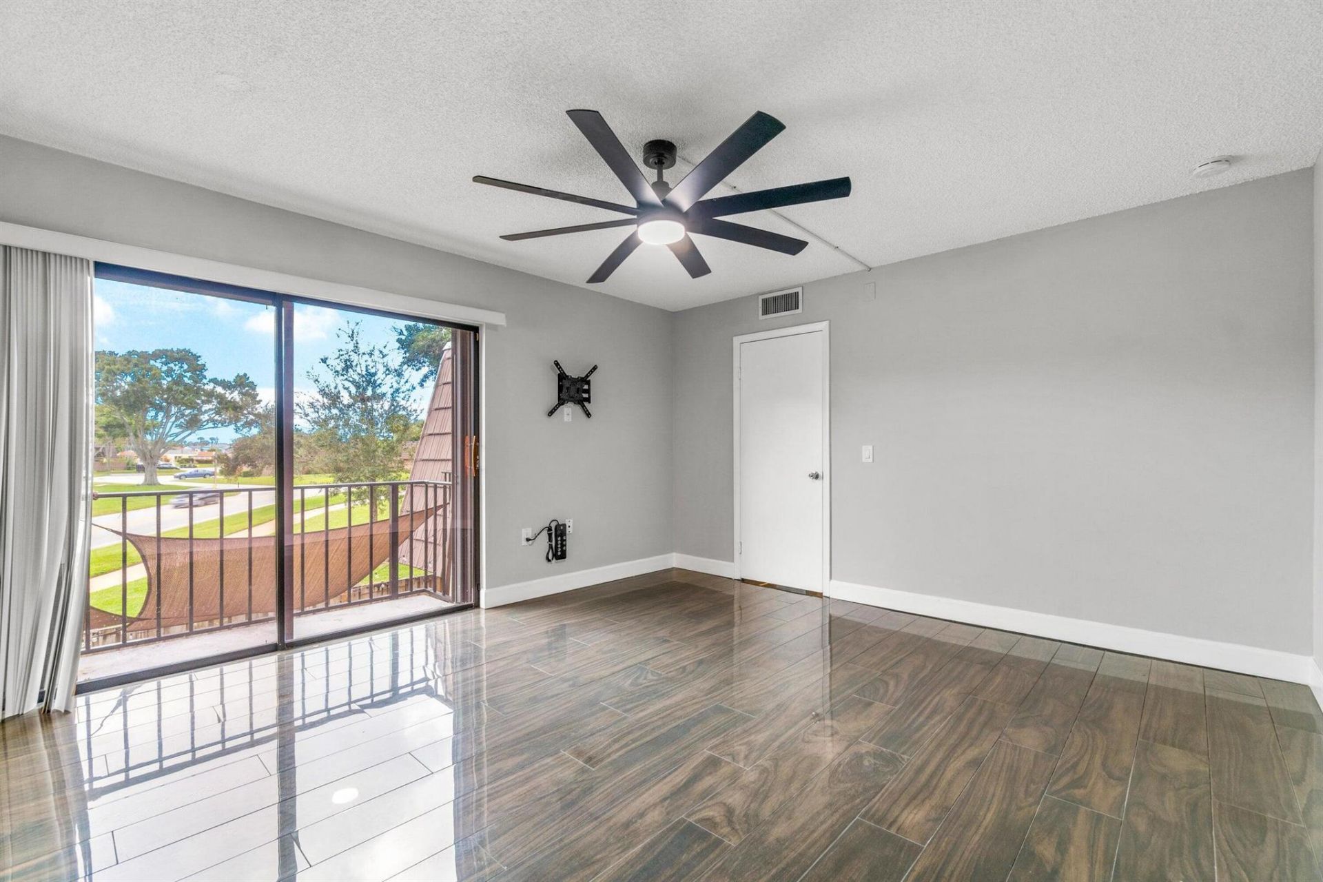 1015 10th Court, Palm Beach Gardens, FL 33410 Photo