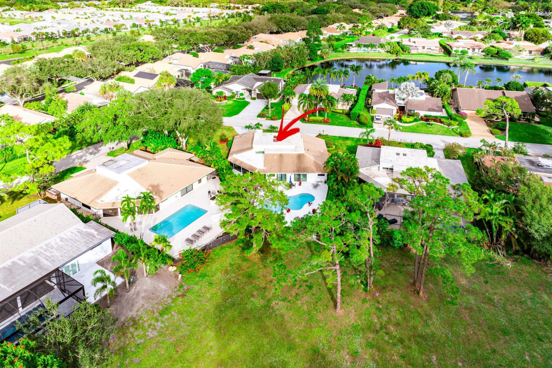 624 Lakewoode Circle W, Delray Beach, FL 33445 Photo