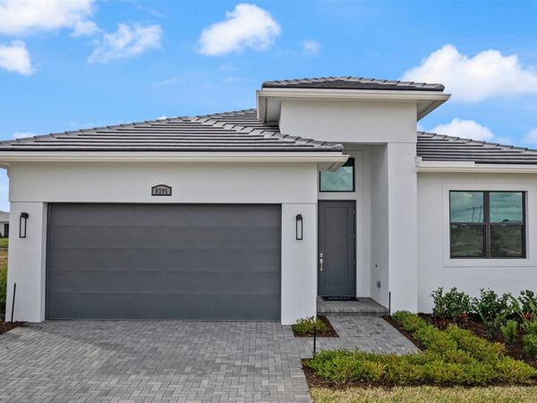 8395 SW Piacenza Way, Port St. Lucie, FL 34987