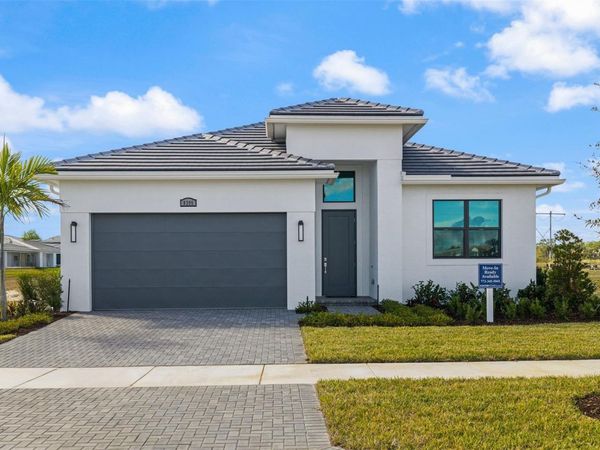8395 SW Piacenza Way, Port St. Lucie, FL 34987