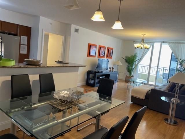 2080 S Ocean Drive, Unit 505, Hallandale Beach, FL 33009 Photo