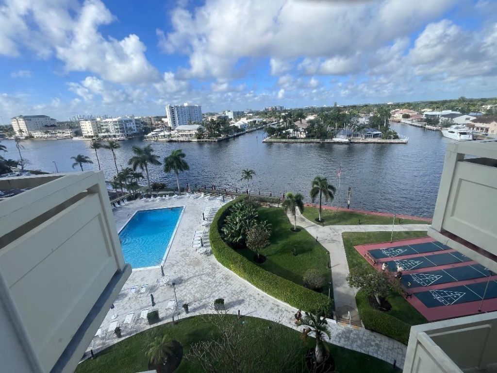 3200 NE 36th Street, Unit 703, Fort Lauderdale, FL 33308 Photo