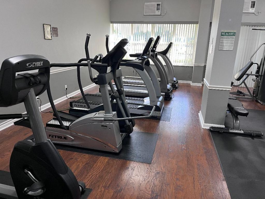 3200 NE 36th Street, Unit 703, Fort Lauderdale, FL 33308 Photo