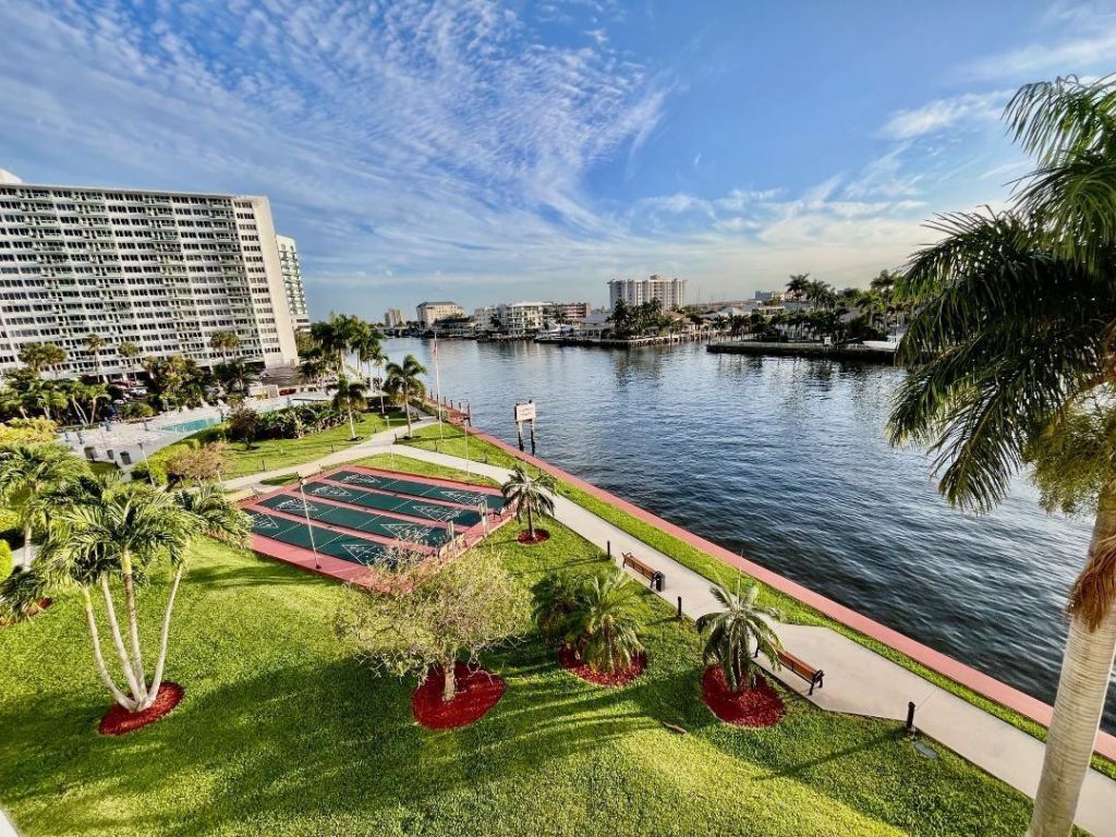 3200 NE 36th Street, Unit 703, Fort Lauderdale, FL 33308 Photo