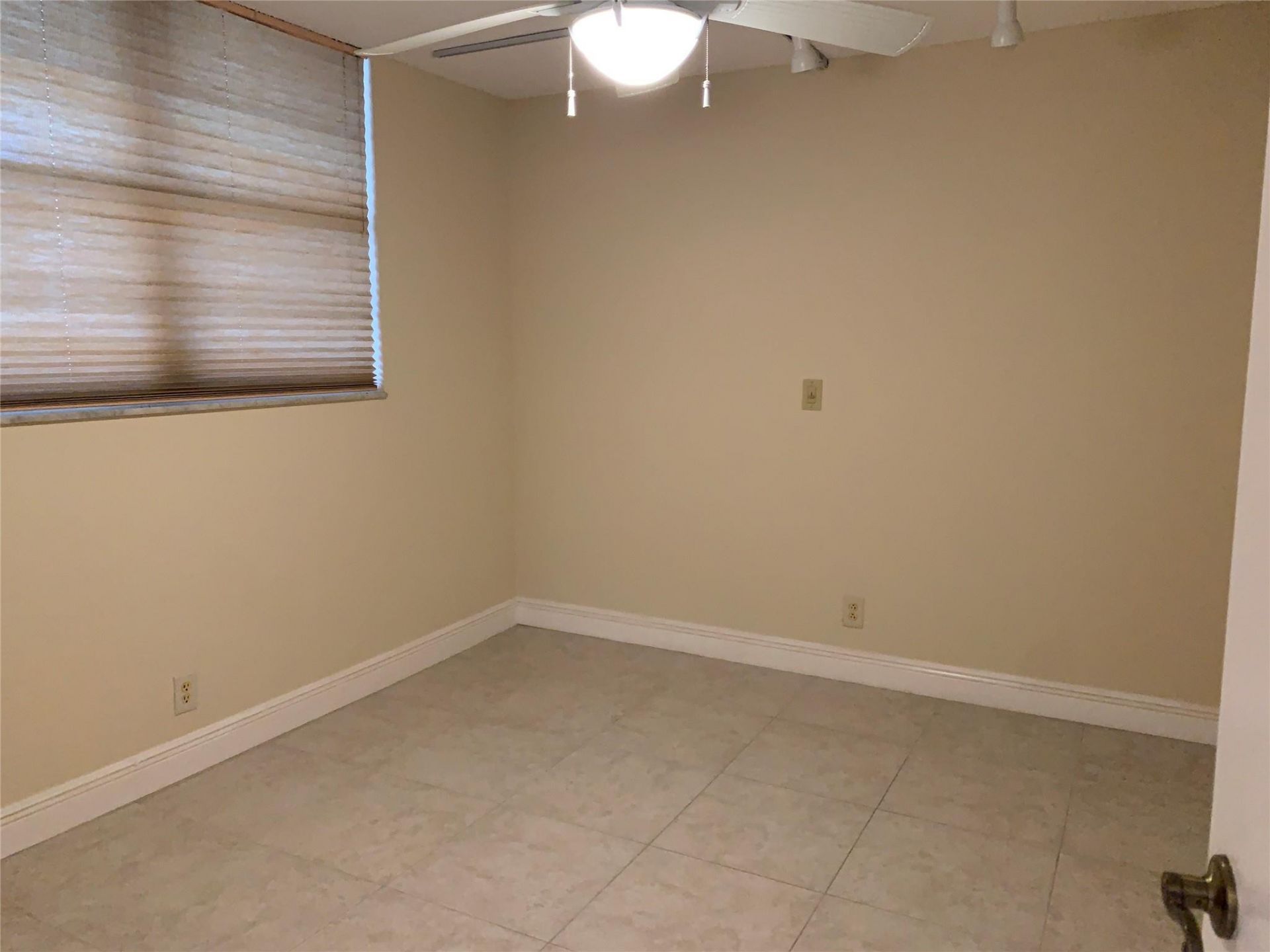 9460 Poinciana Place, Unit 203, Davie, FL 33324 Photo