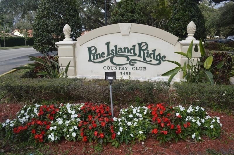 9460 Poinciana Place, Unit 203, Davie, FL 33324 Photo