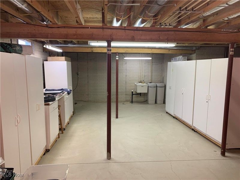 2501 Captens Street NE, Canton, OH 44721 Photo 23