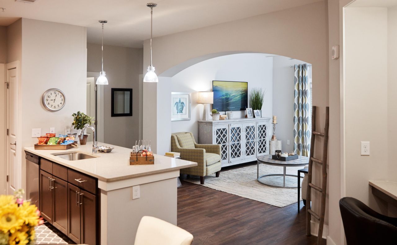 650 Enterprise Boulevard Photo 20