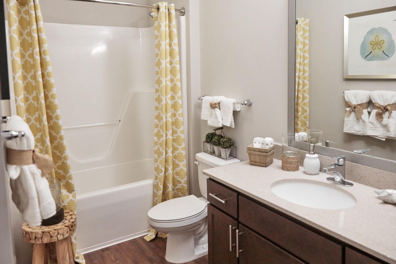 650 Enterprise Boulevard Photo 27