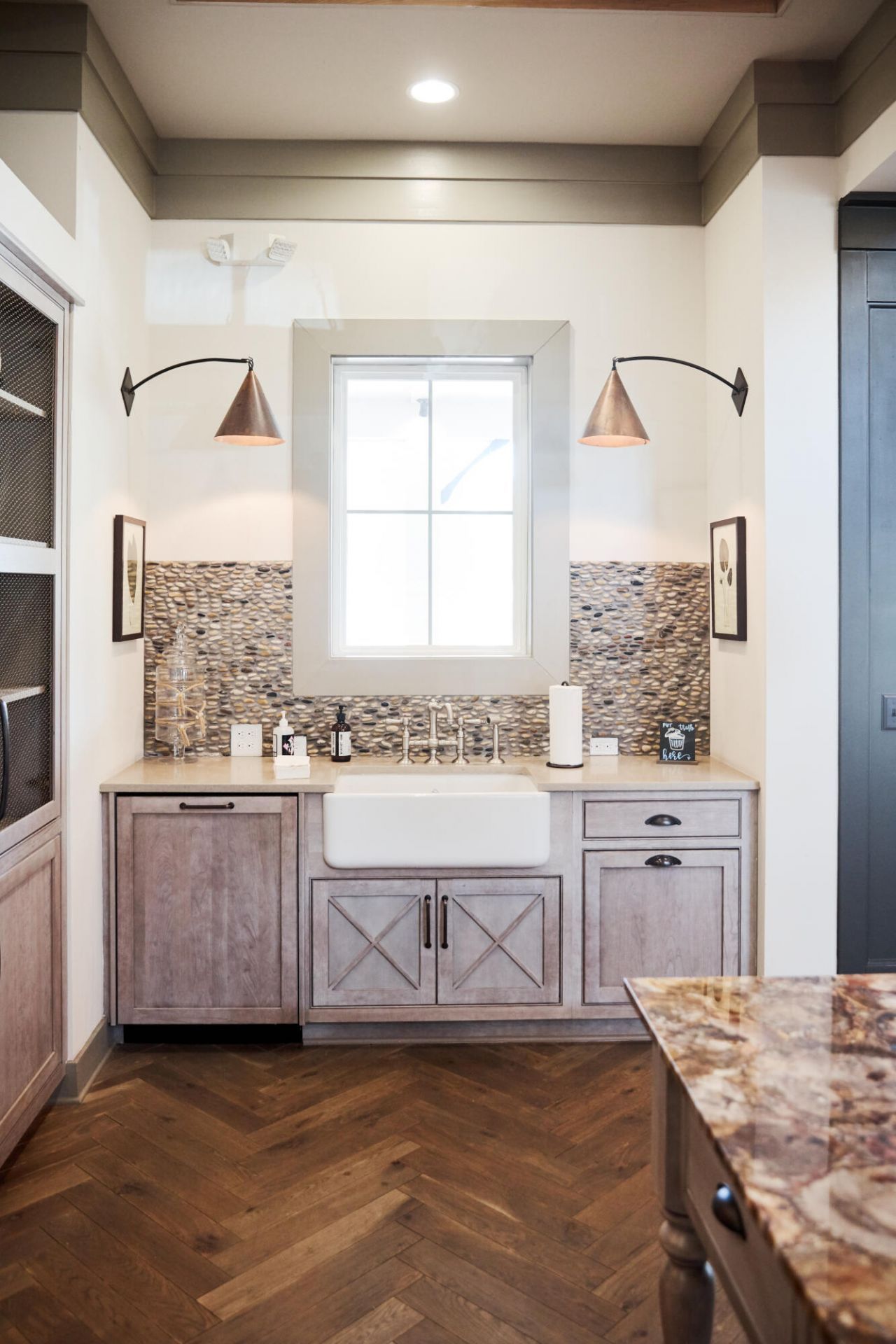 650 Enterprise Boulevard Photo 37