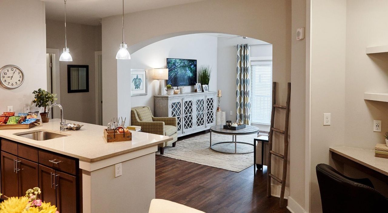 650 Enterprise Boulevard Photo 7