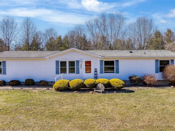 3541 Greenbriar Avenue, Alliance, OH 44601